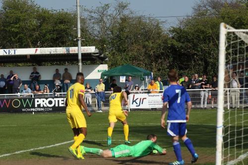 Harry Ottaway (10) celebrates after putting Enfield 2-1 up