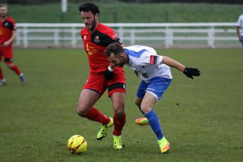 Sudburys James Baker (L) and Enfields Scott Shulton