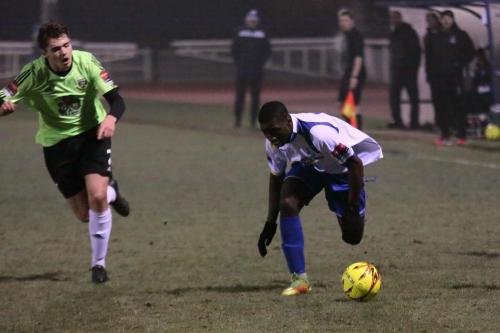Hendons Jamie Smith (L) and Enfields Percy Kiangebeni371