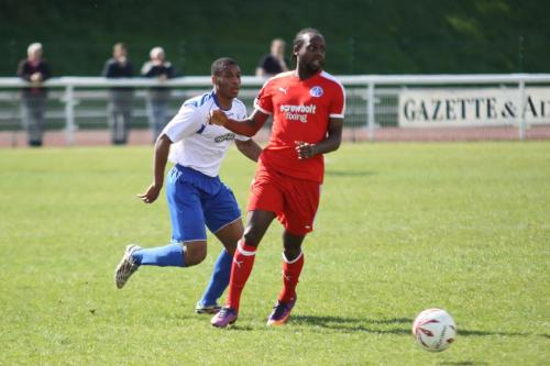 Enfields Jonathan Muleba (L) and Leistons Niko Muir