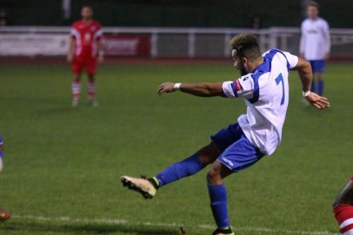 Tyler Campbell shoots414