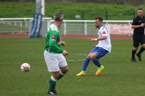 Enfields Scott Shulton (R) and Leatherheads Danny Murphy