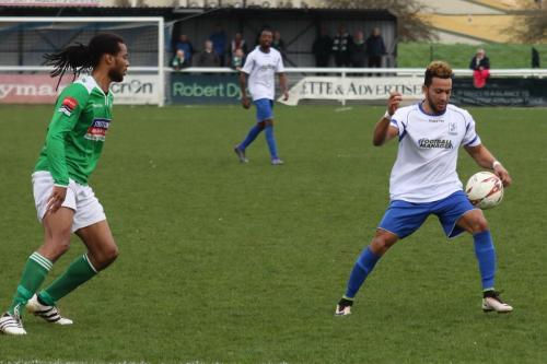 Leatherheads Yannis Ambroisine (L) and Enfields Tyler Campbell