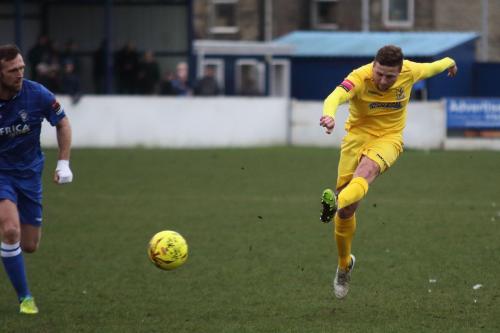 Billy Crook shoots from distance