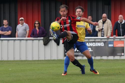 Brightlingseas Ricky Griggs (L) and Enfields Drew Roberts15