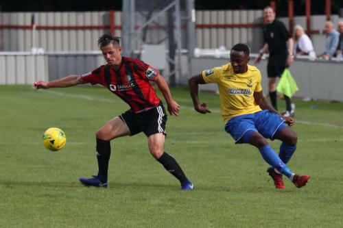 Brightlingseas Ricky Griggs (L) and Enfields Ryan Blake