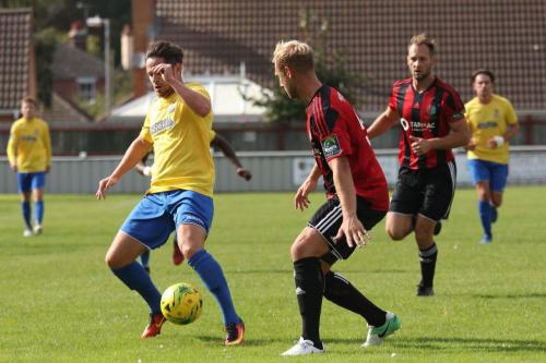 Enfields Drew Roberts (L) and Brightlingseas Josh Gould