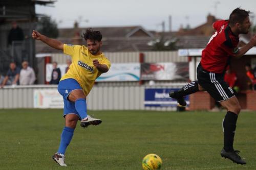 Enfields Mario Noto shoots16