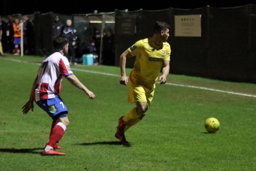 Dorkings Anthony Oakes (L) and Enfields Samir Bihmoutine