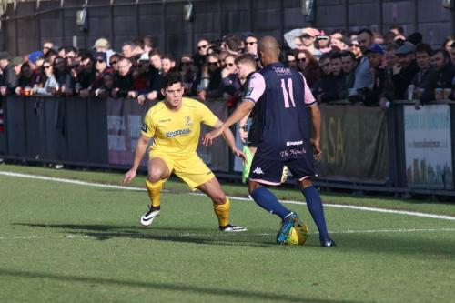 Enfields Samir Bihmoutine (L) and Dulwichs Sanchez Mings