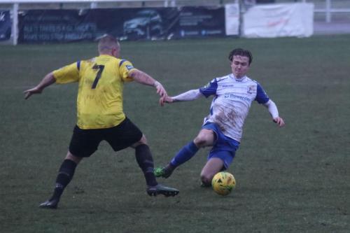 Enfields Mickey Parcell (R) and Kingstonians Nic Ciardini43