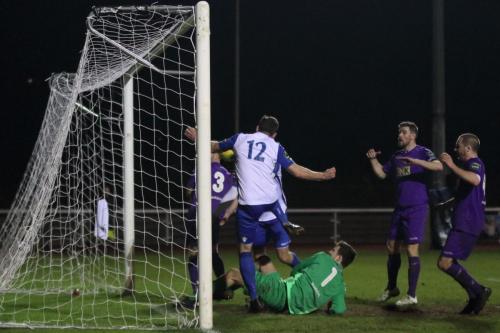 After Matte Piersons fumble Liam Hope (obscured by no 12 Sreve Wales) equalises for Enfield51