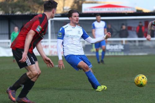 Brightlingseas George Keys (L) and Enfields Sam Youngs