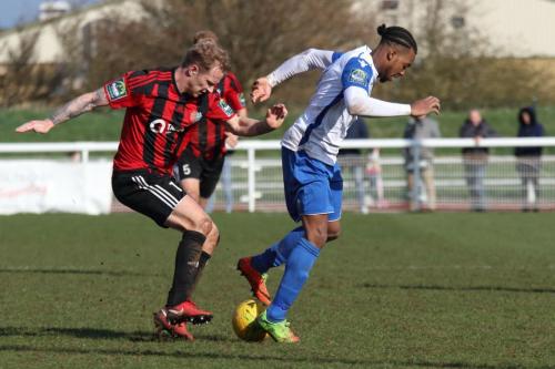 Brightlingseas Terry Amass (L) and Enfields Dernell Wynter