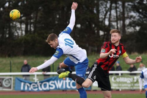 Enfields Brad Wadkins (L) and Brightlingseas Matt Cripps