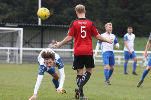 Enfields Sam Youngs (L) and Brightlingseas Josh Gould