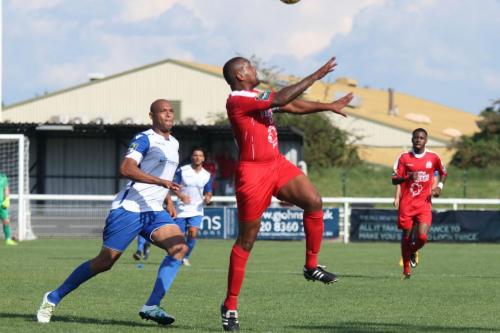 Enfields Simon Thomas (L) and Harrows Curtis Ujah106