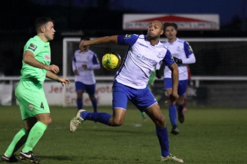 Dorkings David Ray (L) and Enfields Simon Thomas72