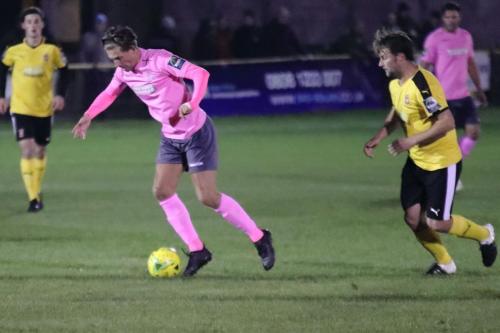 Enfields Sam Youngs (L) and Invictas Michael Everitt