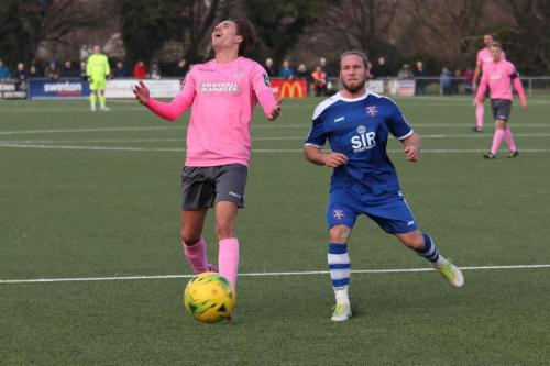 Enfields Sam Youngs (L) and Margates Matt Bodkin