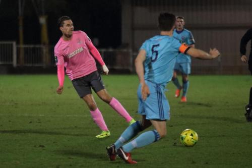 Enfields Sam Youngs (L) and Mets Olli Robinson