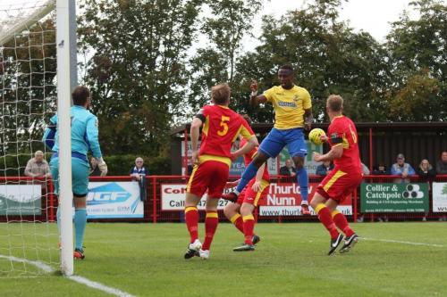 Enfields Ryan Blake (yellow)