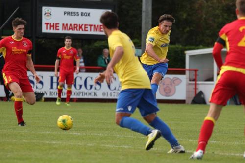 Enfields Sam Youngs shoots212