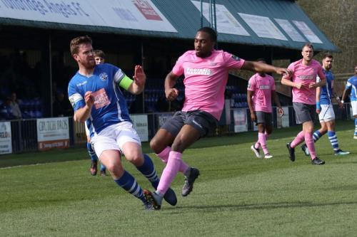 Angels Sonny Miles (L) and Enfields Dernell Wynter