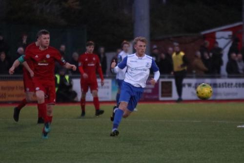 Worthings Darren Budd (L) and Enfields Ryan Blackman