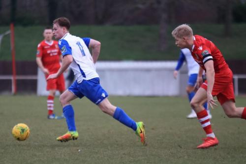 Enfields Aaron Greene (L) and Hornchurchs Alex Bentleyx