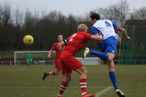 Enfields Matt Johnson (R) and Hornchurchs Alex Bentley