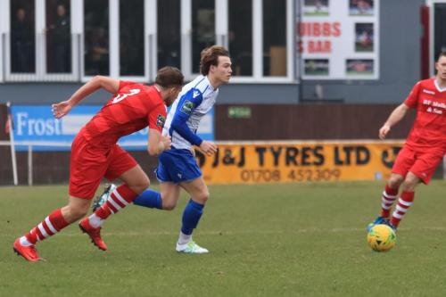 Enfields Mickey Parcell (white) and Hornchurchs Remi Sutton