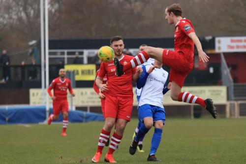 Hornchurchs George Winn (R) clears his lines