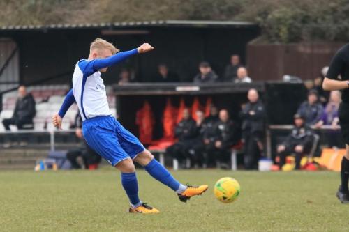 Ryan Blackman shoots