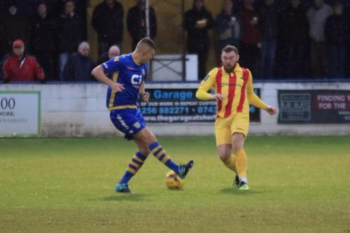 Basingstokes Charlie Kennedy (L) and Enfields Billy Bricknell