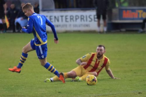 Basingstokes Sam Smart (L) and Enfields Billy Bricknell