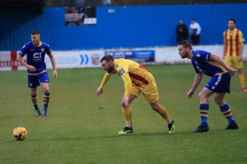 Enfields Billy Bricknell (yellow) and Basingstokes Shane Hollamby