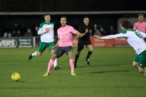Bognors Gary charman (6) moves across to try to cut out Matt Johnsons pass