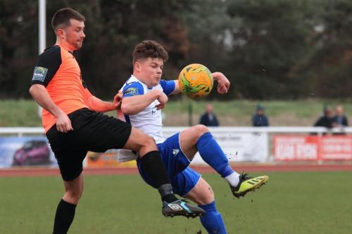 Tonbridges Tom Parkinson (L) and Enfields Joe Porter