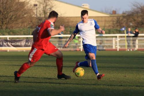 Folkestones Josh Vincent (L) and Enfields Sam Chaney