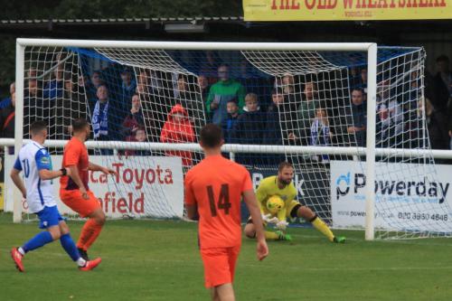 Ware keeper Harry Ricketts savs at his near post
