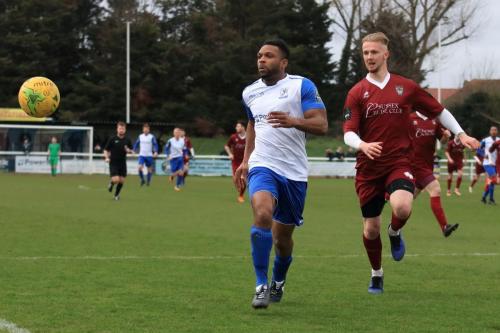 Enfields Kezie Ibe (L) and Bognors Harvey Read