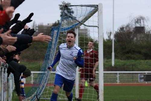 Sam Chaney celebrates his goalx