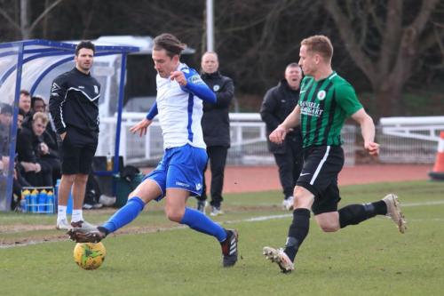 Enfields Sam Youngs (L) and Burgess Hills Pat Harding
