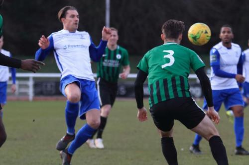 Enfields Sam Youngs (L) and Burgess Hills Tom Cadman