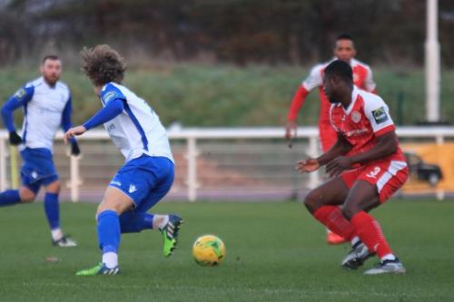 Enfields Mickey Parcell (L) and Harlows Yanick Kissix