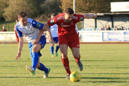 Enfields Liam Hope (L) and Whitehawks Matt Drage