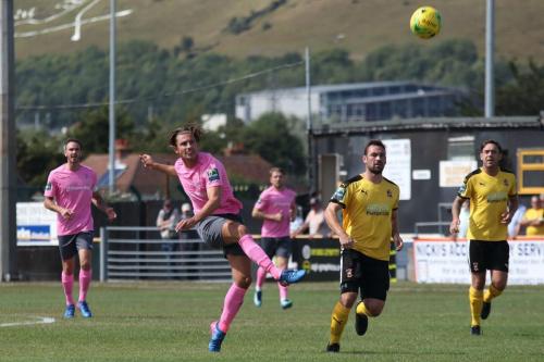 Enfields Sam Youngs shoots high and wide