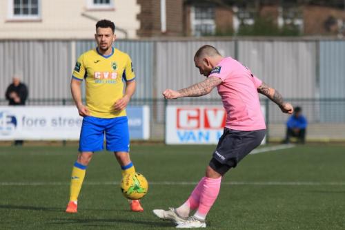 Enfields Billy Bricknell (R) and Haringeys Lyle Della Verde