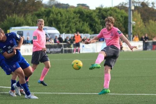 Aaron Greene shootsx